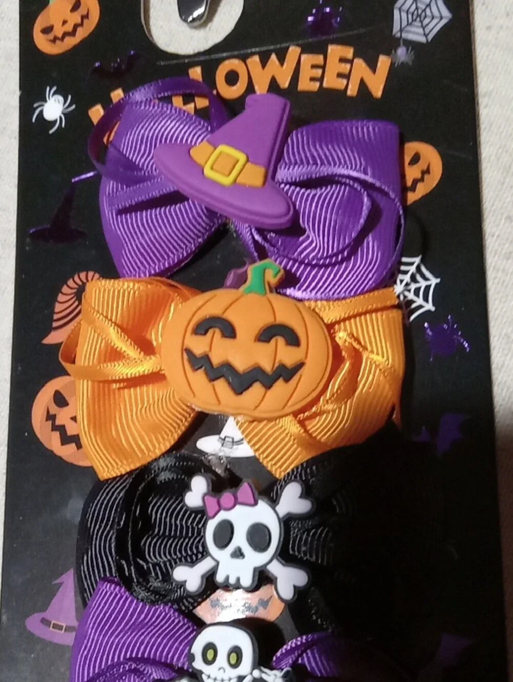 Halloween Bow Hair Clips with Pumpkin, Bats, Witch Hat & Skull Accents